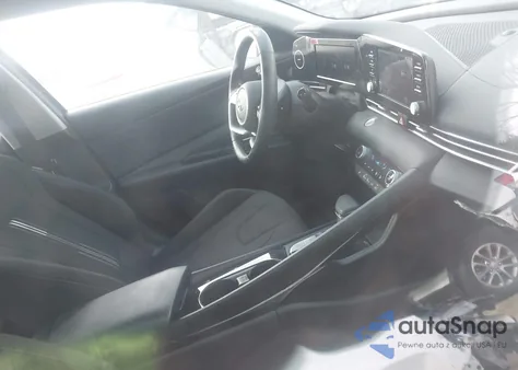 2022 Hyundai Elantra Sel z USA, uszkodzony, nr VIN KMHLS4AG9NU313716